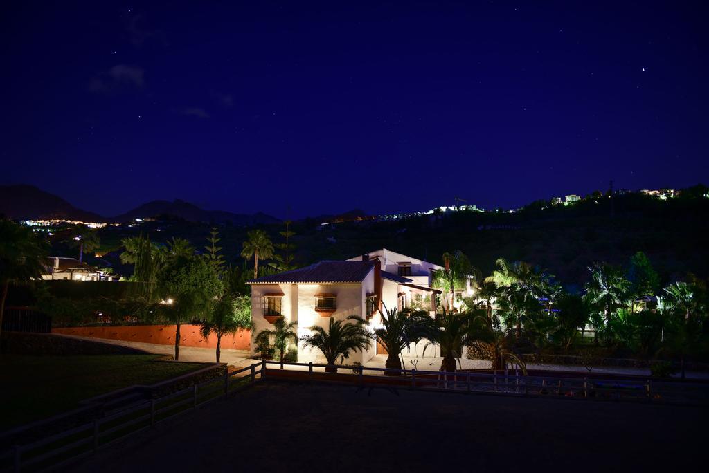 La Perla de Frigiliana Bed&Breakfast Deluxe Bagian luar foto
